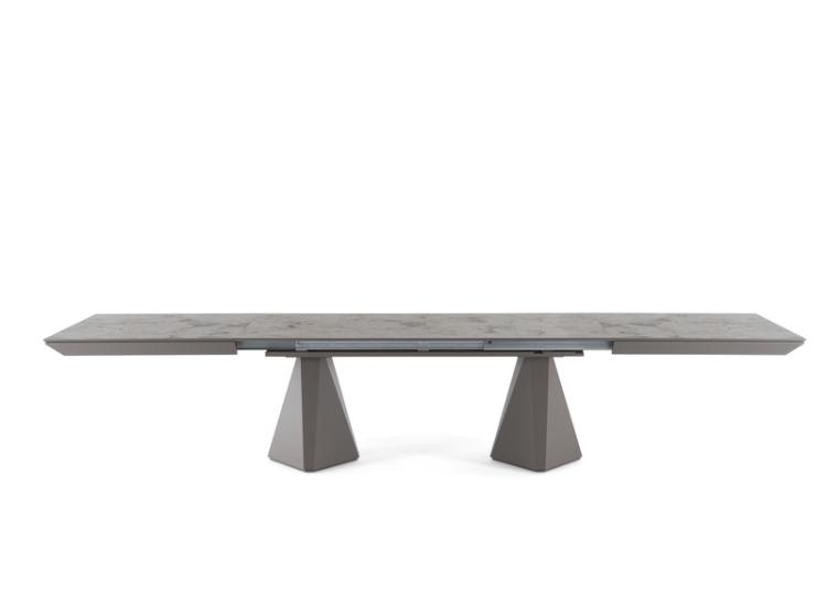 Luxora Table