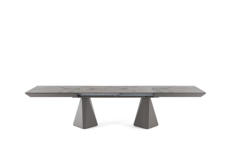 Luxora Table